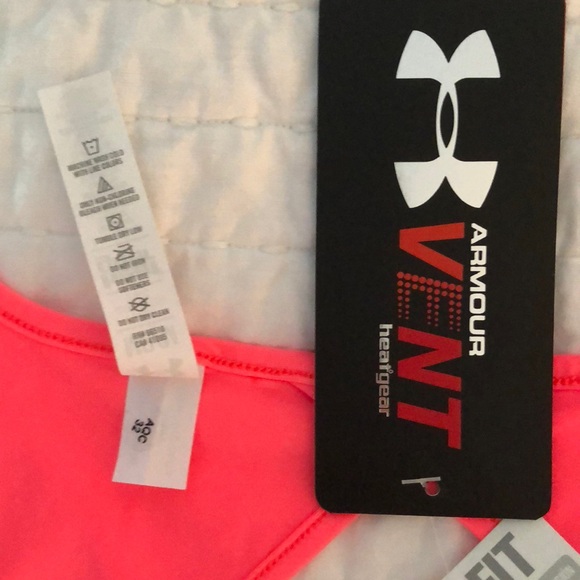 Workout top - Picture 6 of 6